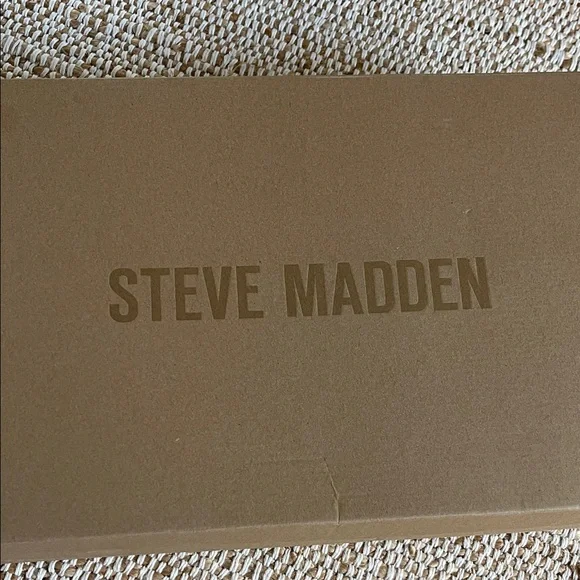 Steve Madden Taupe Heeled Boots - Picture 11 of 13